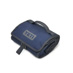 YETI Daytrip Lunch Bag Navy -All Style Shop YETIDaytripLunchBag Navy 17572 4
